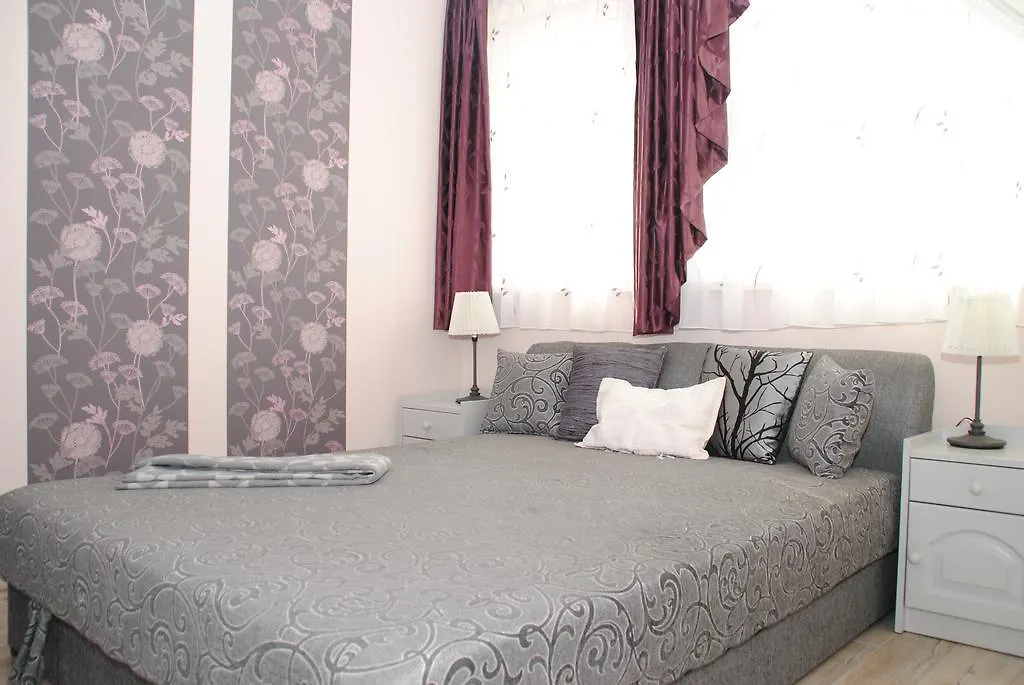 Szamoca Apartman Szeged Apartment